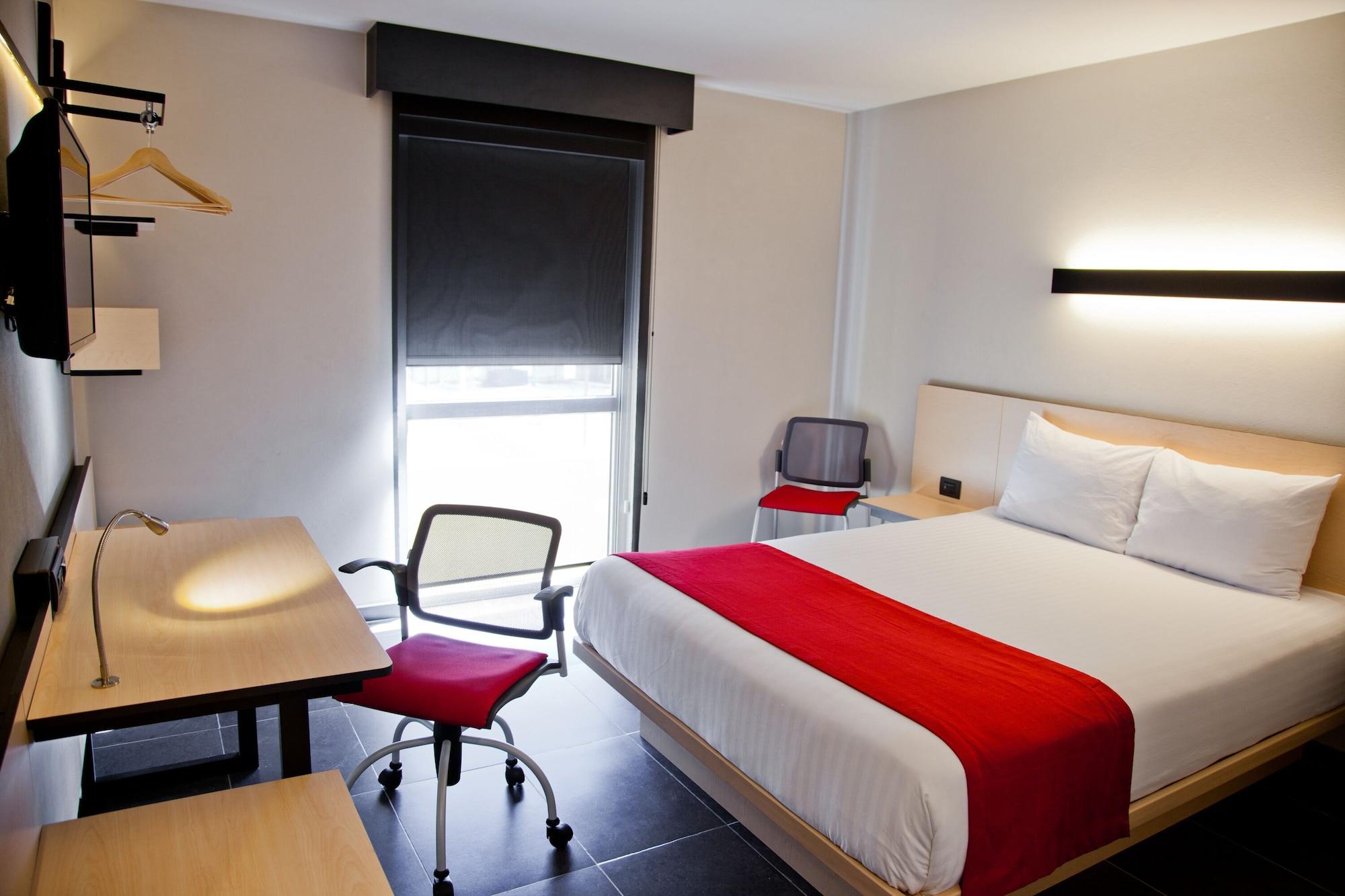City Express By Marriott Paraiso Exterior photo