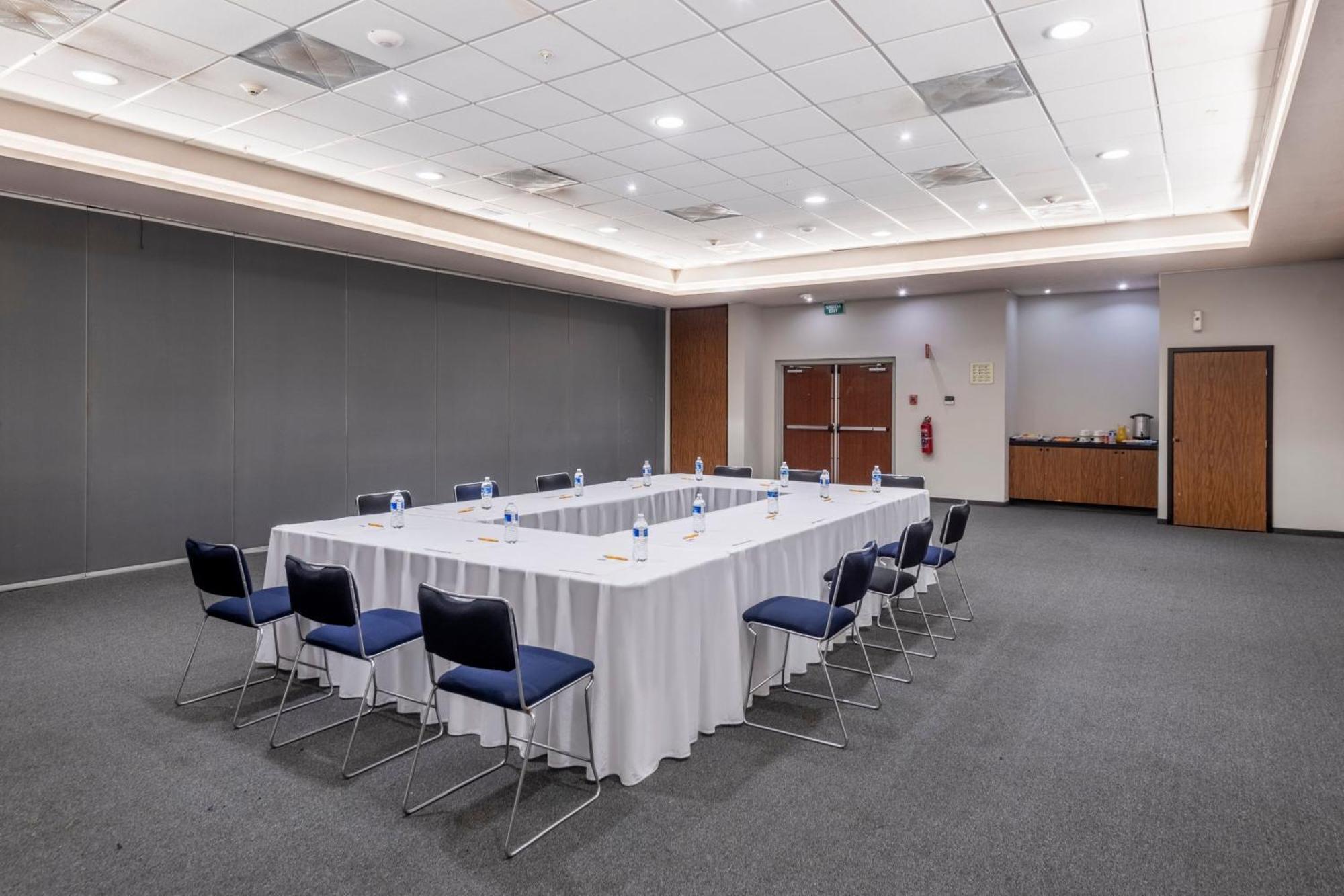 City Express By Marriott Paraiso Exterior photo
