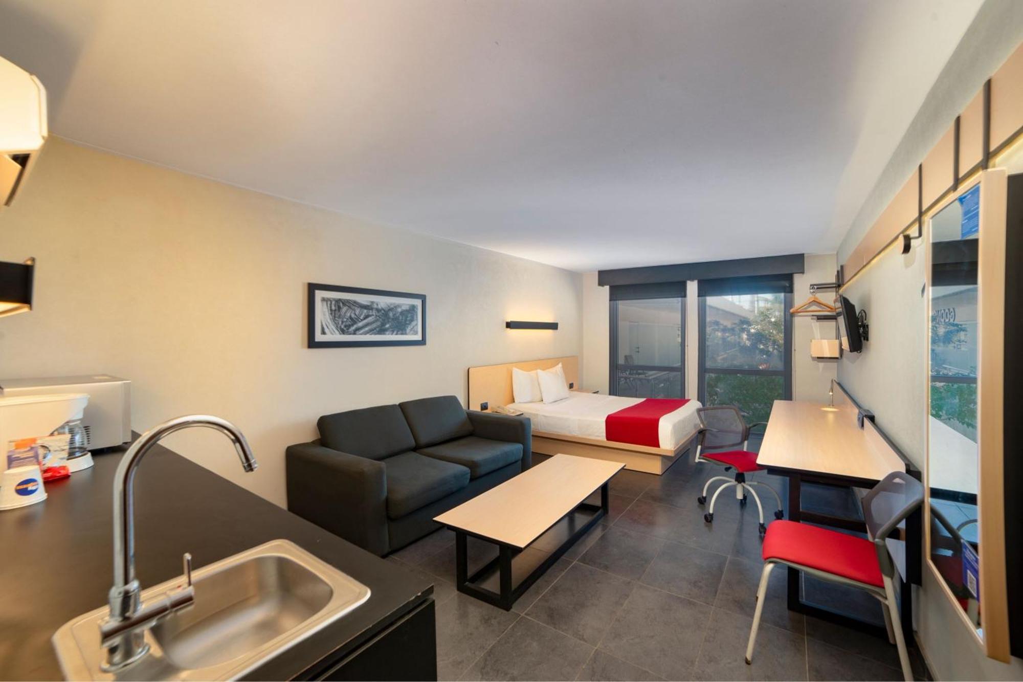 City Express By Marriott Paraiso Exterior photo